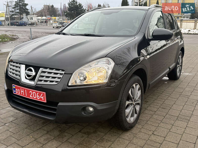 Позашляховик / Кросовер Nissan Qashqai 2009 в Львові