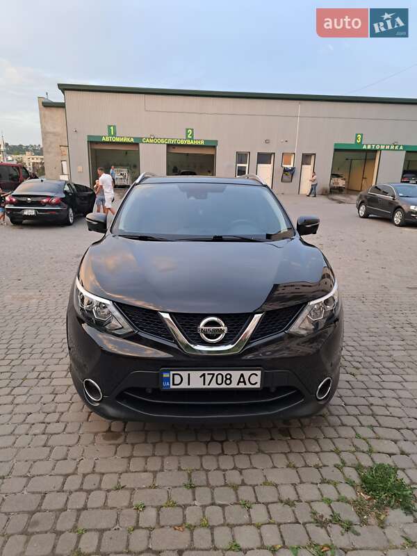 Позашляховик / Кросовер Nissan Qashqai 2014 в Чорткові