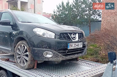 Внедорожник / Кроссовер Nissan Qashqai 2011 в Дубно