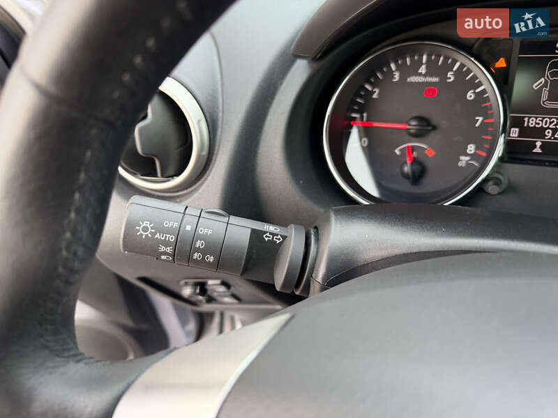 Внедорожник / Кроссовер Nissan Qashqai 2011 в Виннице