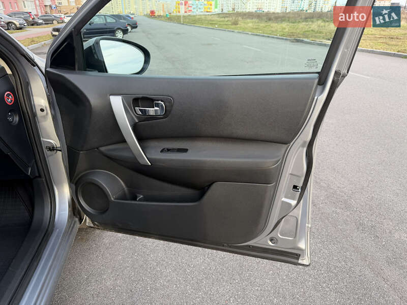 Внедорожник / Кроссовер Nissan Qashqai 2011 в Виннице