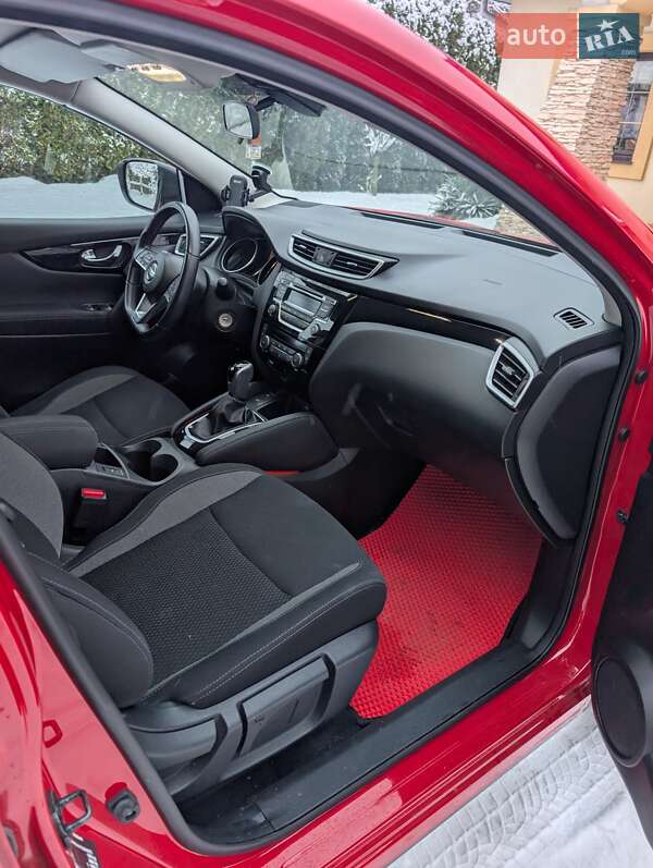 Позашляховик / Кросовер Nissan Qashqai 2021 в Києві