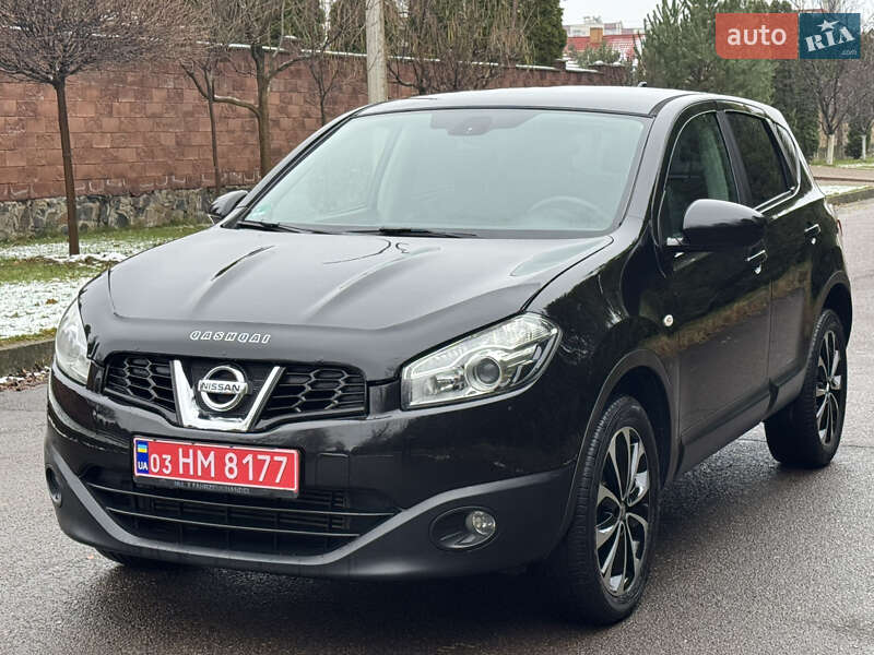 Позашляховик / Кросовер Nissan Qashqai 2012 в Рівному