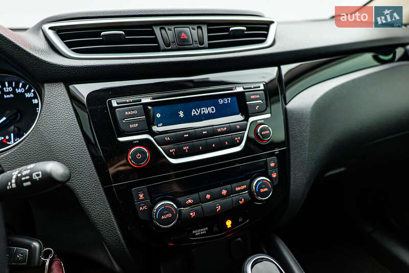 Внедорожник / Кроссовер Nissan Qashqai 2020 в Киеве