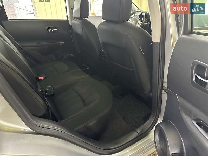 Позашляховик / Кросовер Nissan Qashqai 2010 в Коростені фото 43 Позашляховик / Кросовер Nissan Qashqai 2010 в Коростені