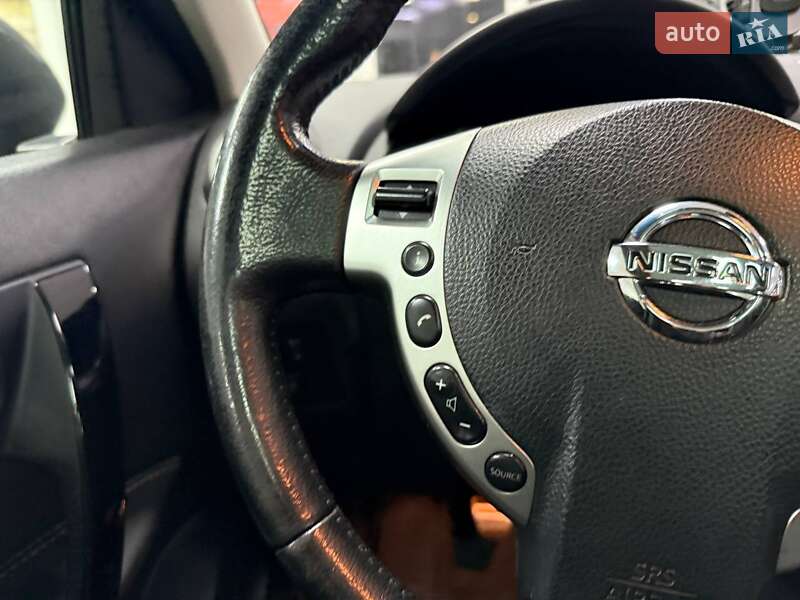 Внедорожник / Кроссовер Nissan Qashqai 2013 в Киеве