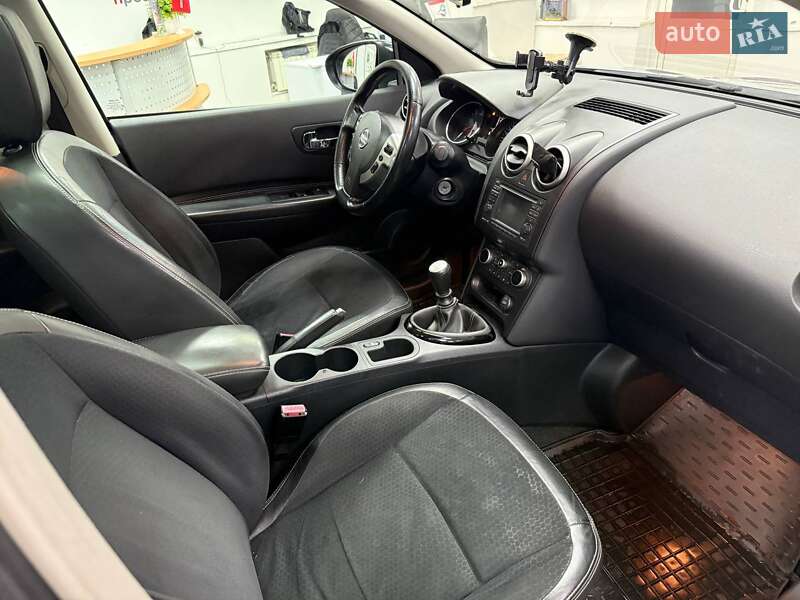 Внедорожник / Кроссовер Nissan Qashqai 2013 в Киеве