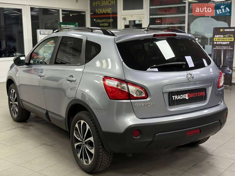 Внедорожник / Кроссовер Nissan Qashqai 2013 в Киеве