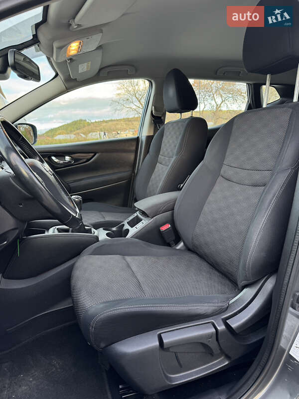 Внедорожник / Кроссовер Nissan Qashqai 2015 в Бережанах