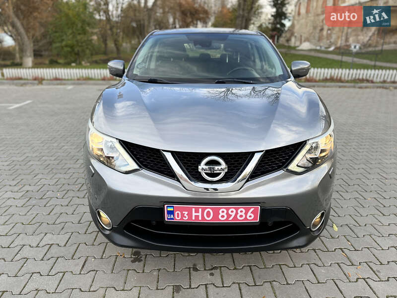 Внедорожник / Кроссовер Nissan Qashqai 2015 в Бережанах