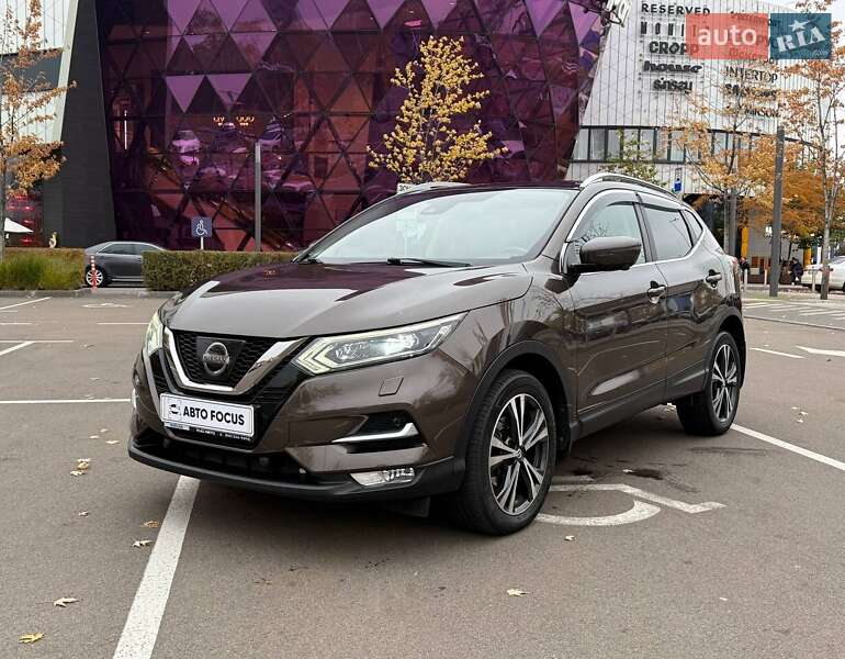 Внедорожник / Кроссовер Nissan Qashqai 2017 в Киеве