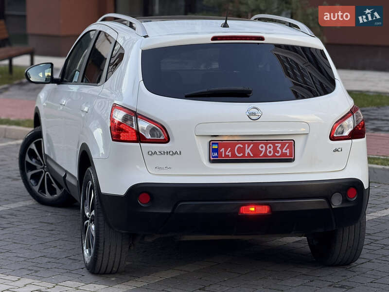 Внедорожник / Кроссовер Nissan Qashqai 2012 в Ивано-Франковске