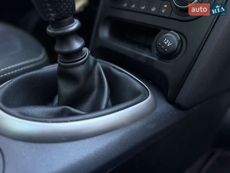 Внедорожник / Кроссовер Nissan Qashqai 2012 в Ивано-Франковске