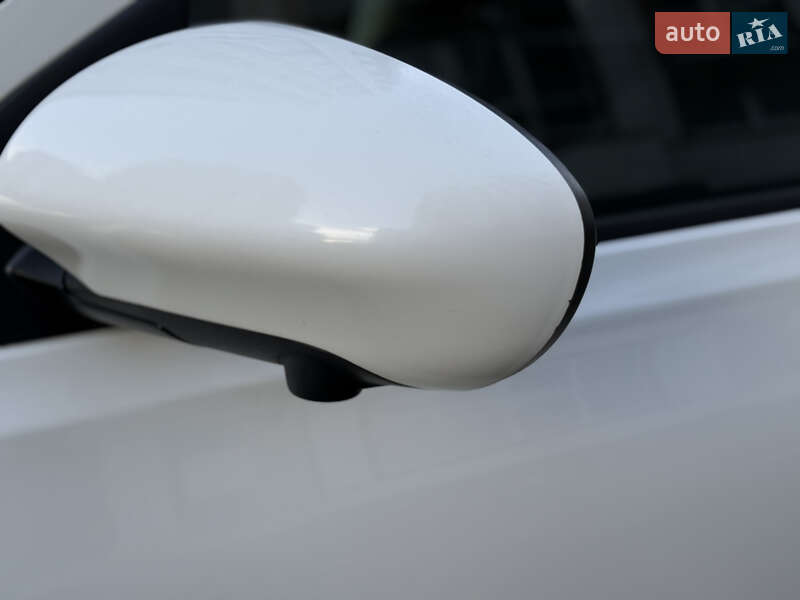 Внедорожник / Кроссовер Nissan Qashqai 2012 в Ивано-Франковске