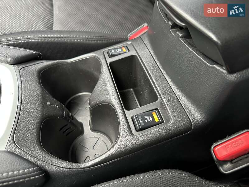 Внедорожник / Кроссовер Nissan Qashqai 2017 в Харькове