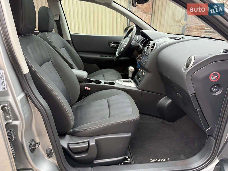 Позашляховик / Кросовер Nissan Qashqai 2012 в Тернополі