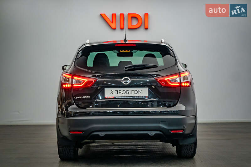 Внедорожник / Кроссовер Nissan Qashqai 2017 в Киеве