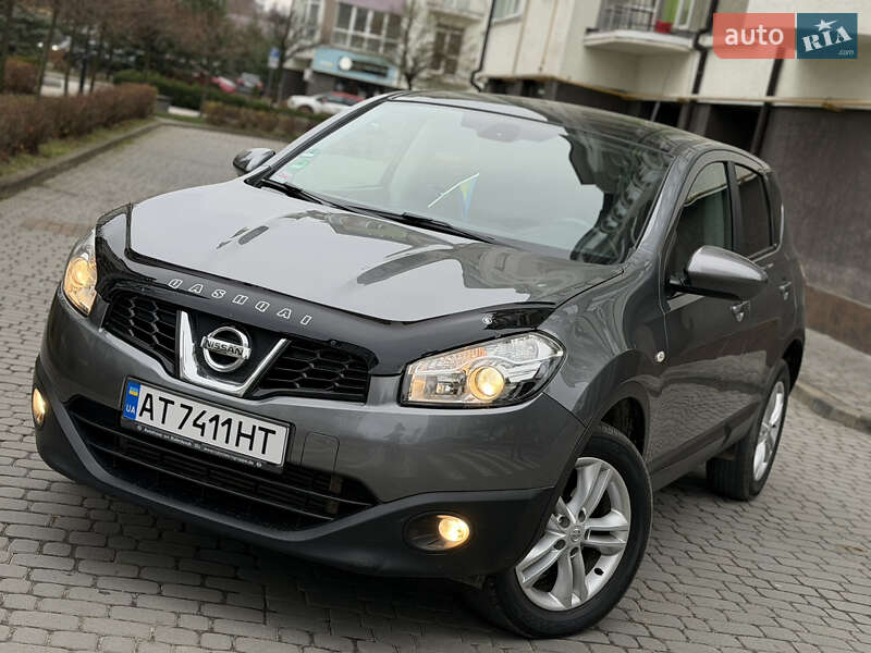 Позашляховик / Кросовер Nissan Qashqai 2011 в Івано-Франківську