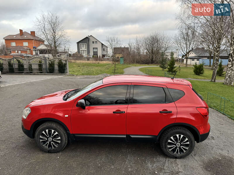 Внедорожник / Кроссовер Nissan Qashqai 2008 в Хмельницком