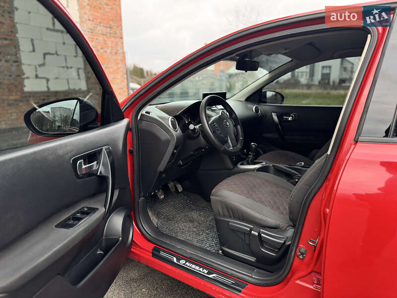 Внедорожник / Кроссовер Nissan Qashqai 2008 в Хмельницком