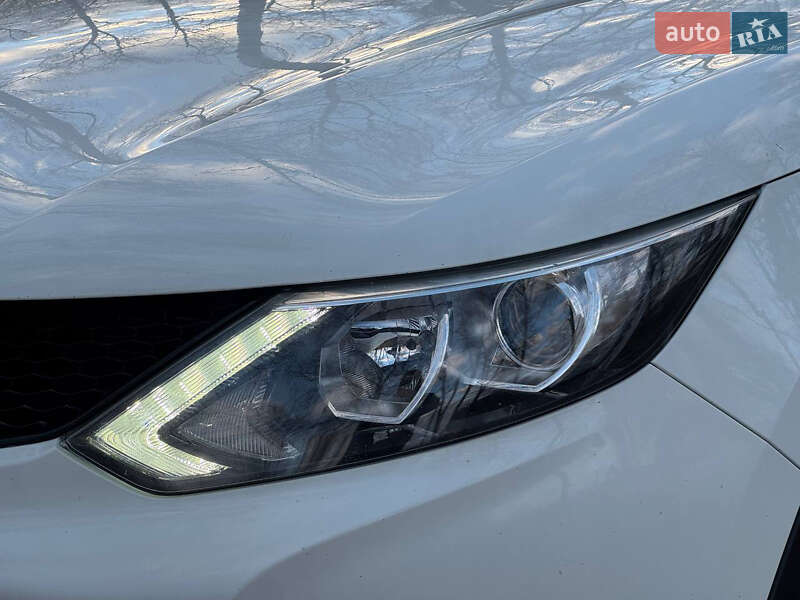 Позашляховик / Кросовер Nissan Qashqai 2018 в Охтирці