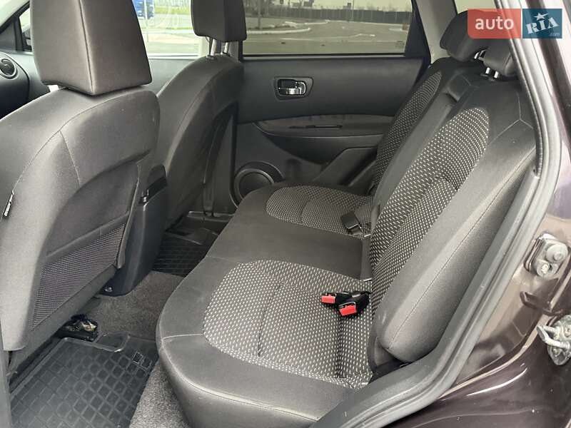 Внедорожник / Кроссовер Nissan Qashqai 2010 в Днепре