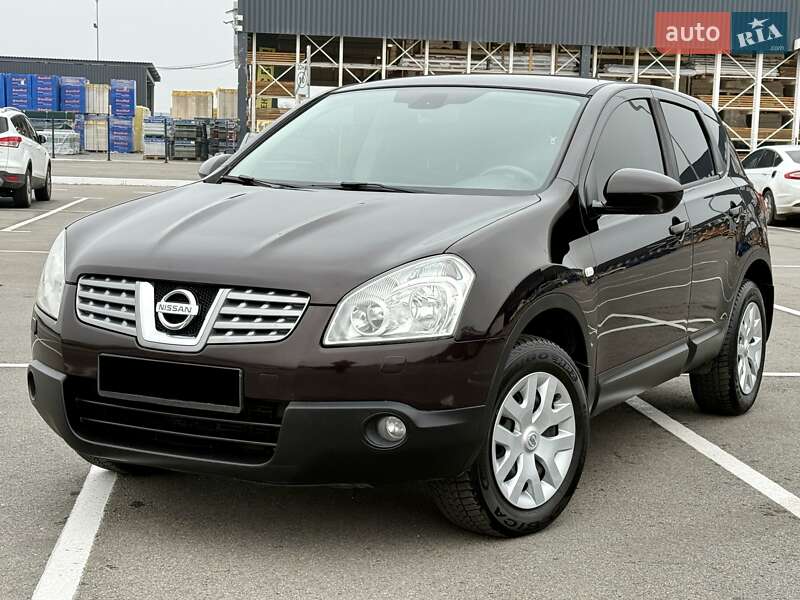 Внедорожник / Кроссовер Nissan Qashqai 2010 в Днепре