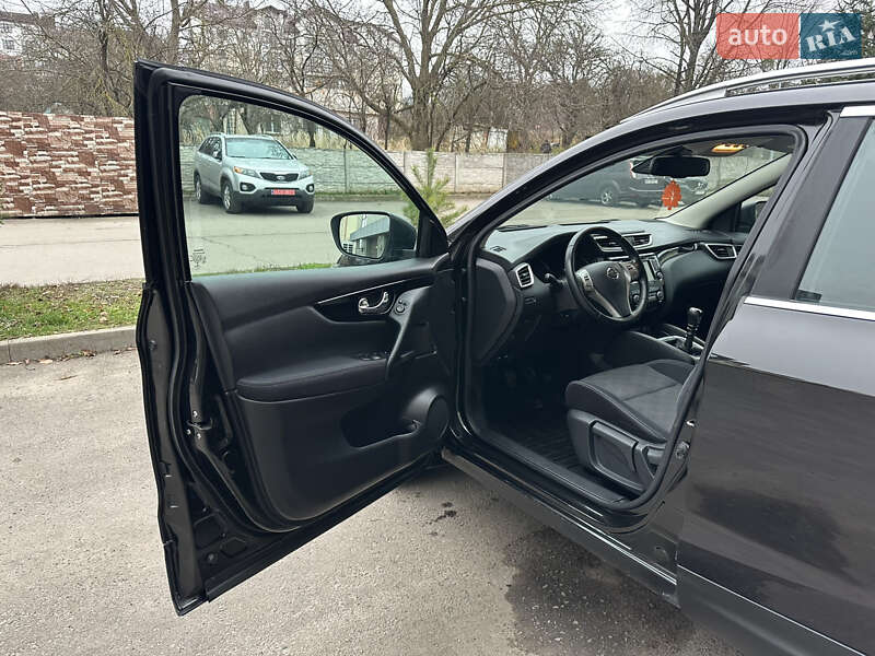 Внедорожник / Кроссовер Nissan Qashqai 2014 в Ровно фото 10 Внедорожник / Кроссовер Nissan Qashqai 2014 в Ровно