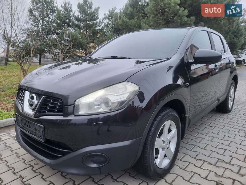 Внедорожник / Кроссовер Nissan Qashqai 2011 в Хмельницком