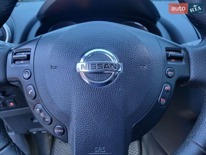 Внедорожник / Кроссовер Nissan Qashqai 2011 в Хмельницком