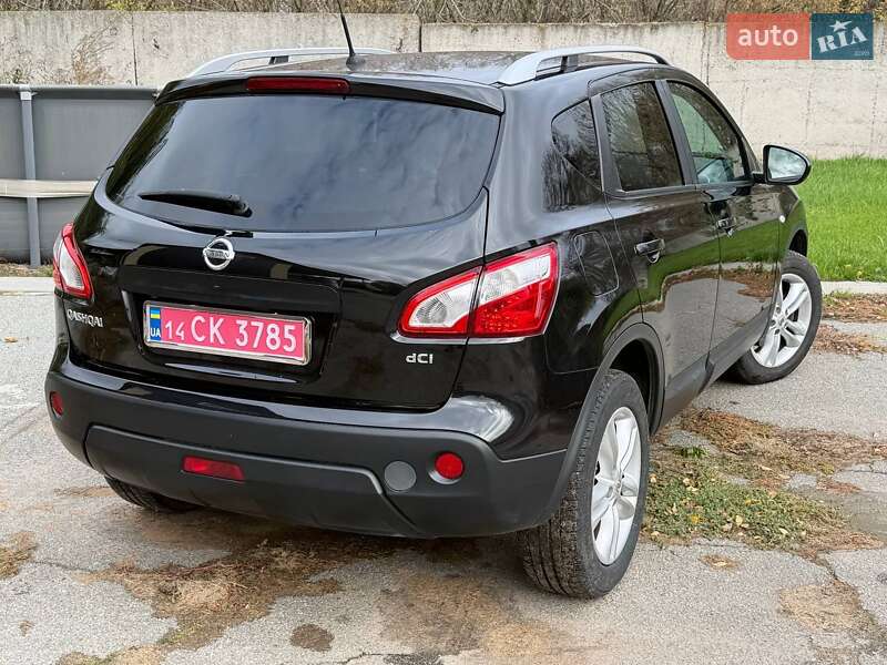 Позашляховик / Кросовер Nissan Qashqai 2011 в Черкасах фото 11 Позашляховик / Кросовер Nissan Qashqai 2011 в Черкасах