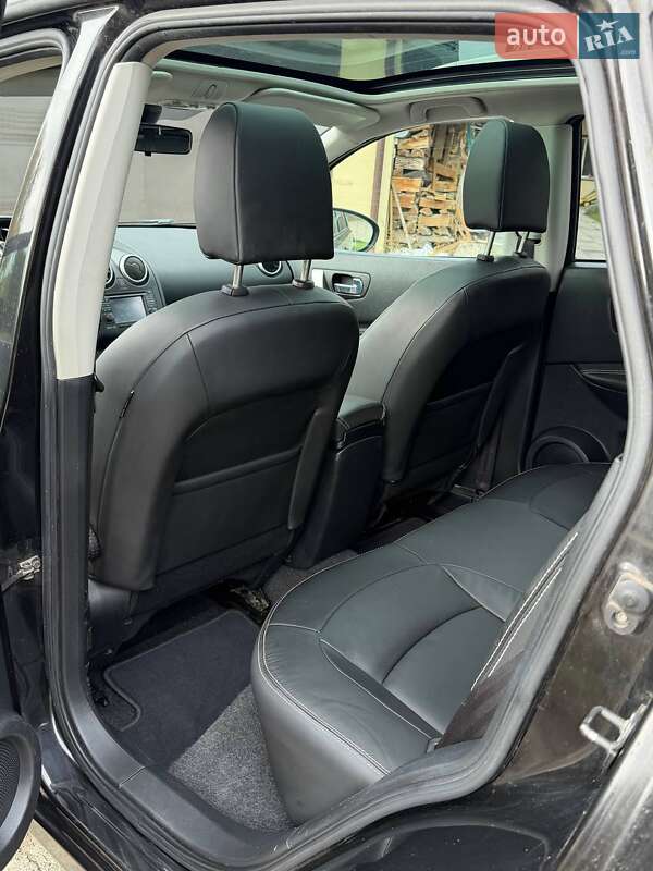 Позашляховик / Кросовер Nissan Qashqai 2011 в Черкасах фото 30 Позашляховик / Кросовер Nissan Qashqai 2011 в Черкасах