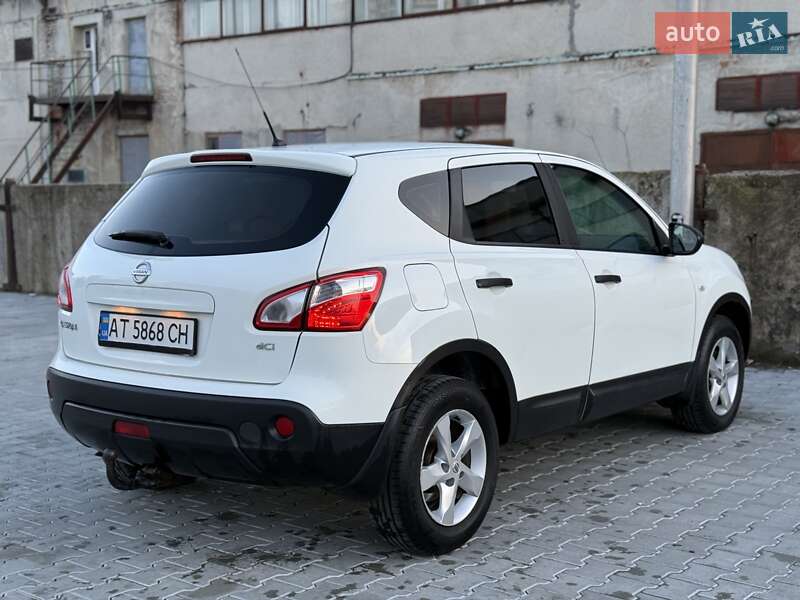 Внедорожник / Кроссовер Nissan Qashqai 2013 в Тернополе