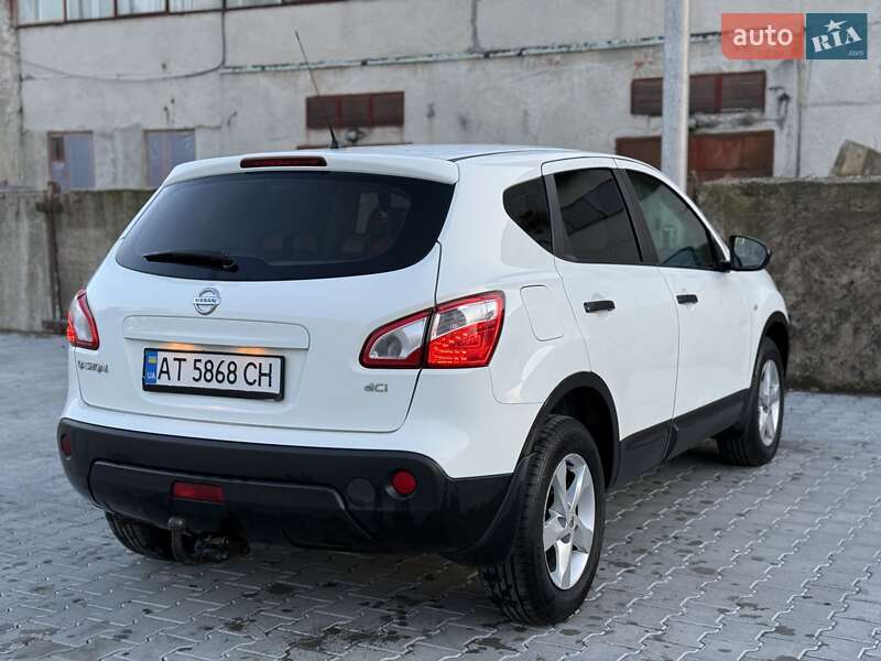 Внедорожник / Кроссовер Nissan Qashqai 2013 в Тернополе