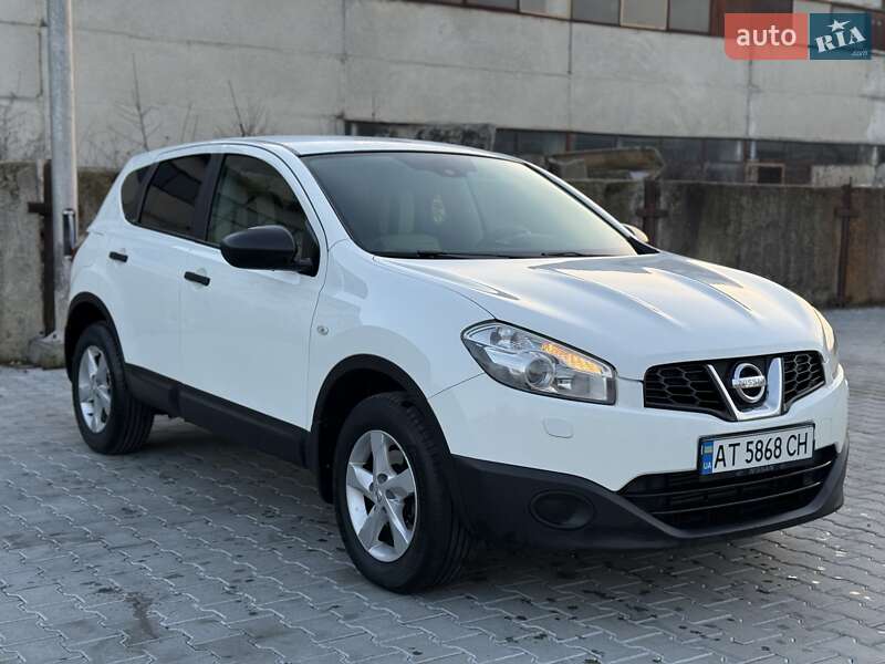 Внедорожник / Кроссовер Nissan Qashqai 2013 в Тернополе