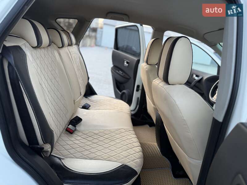 Внедорожник / Кроссовер Nissan Qashqai 2013 в Тернополе