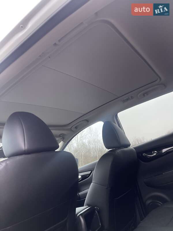 Позашляховик / Кросовер Nissan Qashqai 2015 в Ковелі