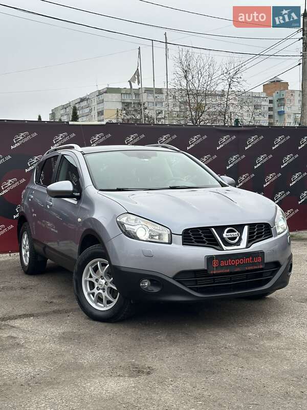 Позашляховик / Кросовер Nissan Qashqai 2011 в Сумах