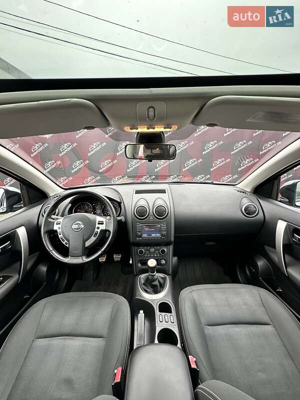 Позашляховик / Кросовер Nissan Qashqai 2011 в Сумах