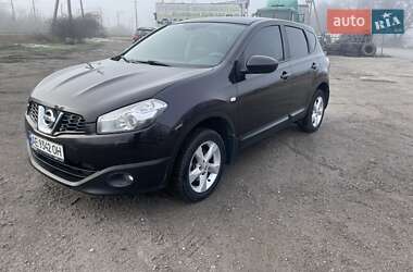 Внедорожник / Кроссовер Nissan Qashqai 2010 в Вольногорске