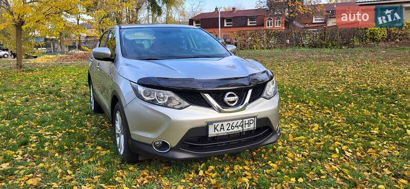 Внедорожник / Кроссовер Nissan Qashqai 2014 в Черкассах