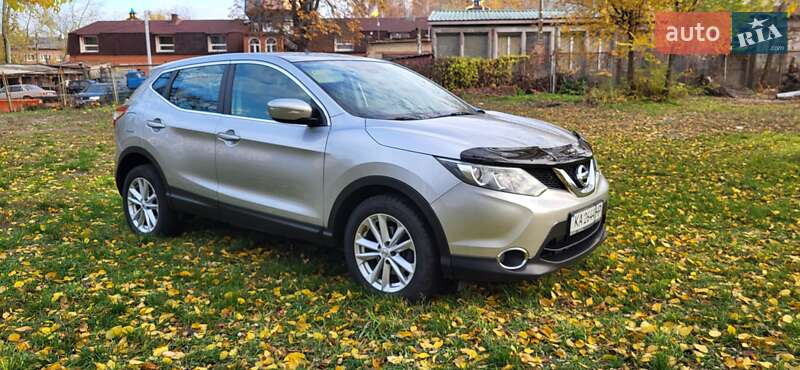 Внедорожник / Кроссовер Nissan Qashqai 2014 в Черкассах
