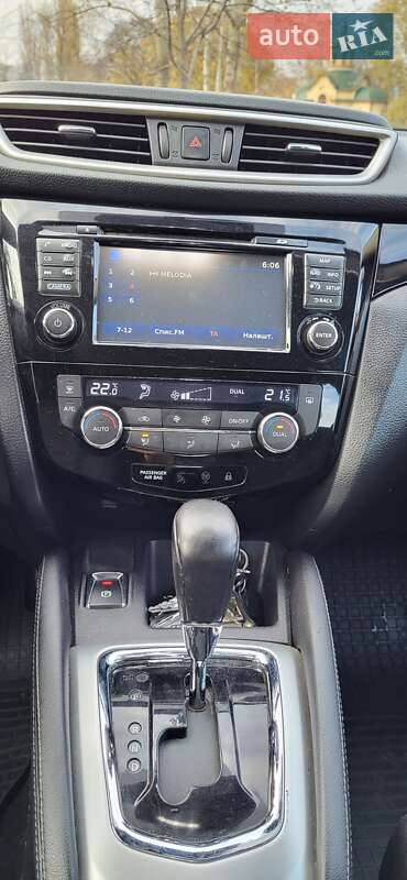 Внедорожник / Кроссовер Nissan Qashqai 2014 в Черкассах