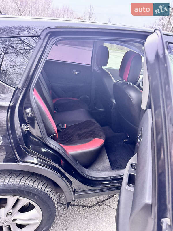 Внедорожник / Кроссовер Nissan Qashqai 2012 в Хмельницком