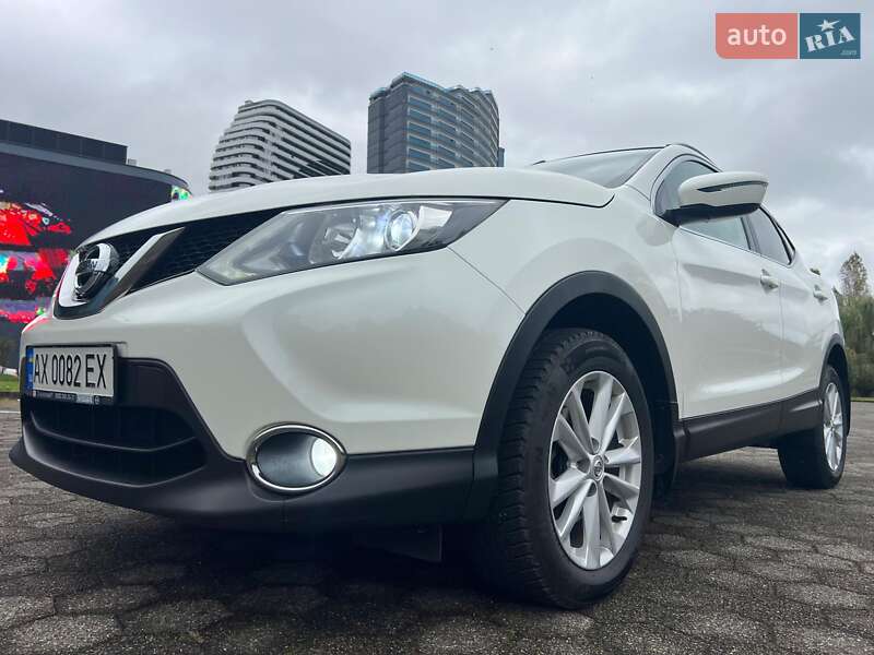 Внедорожник / Кроссовер Nissan Qashqai 2016 в Киеве