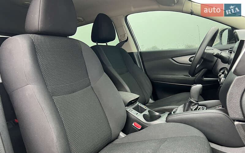 Позашляховик / Кросовер Nissan Qashqai 2019 в Львові