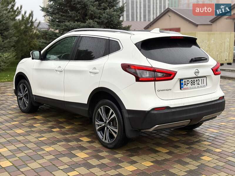 Внедорожник / Кроссовер Nissan Qashqai 2020 в Днепре