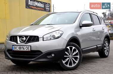 Позашляховик / Кросовер Nissan Qashqai 2010 в Львові