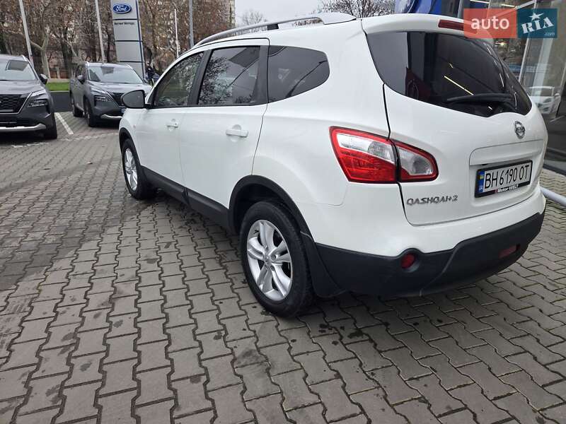 Позашляховик / Кросовер Nissan Qashqai 2012 в Одесі