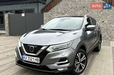 Внедорожник / Кроссовер Nissan Qashqai 2017 в Киеве
